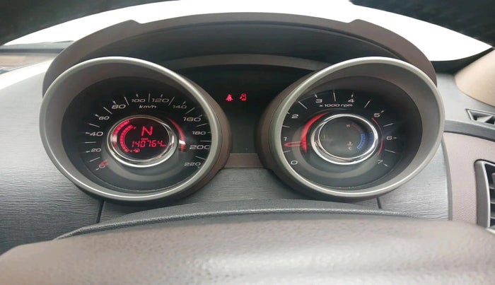 2014 Mahindra XUV500 W8, Diesel, Manual, 1,40,764 km, interior