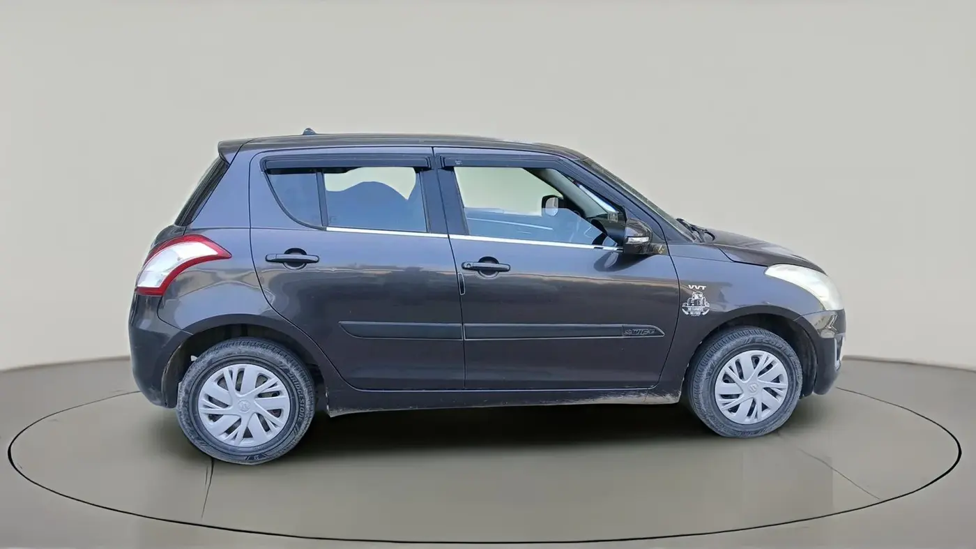 2016 Maruti Swift VXI O, Petrol, Manual, 96,592 km, exterior