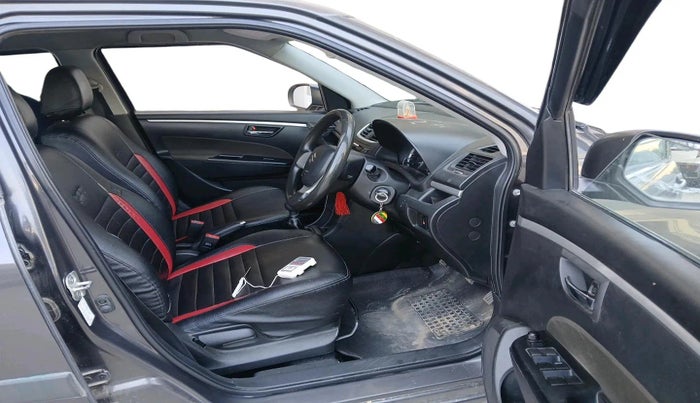 2016 Maruti Swift VXI O, Petrol, Manual, 96,592 km, interior