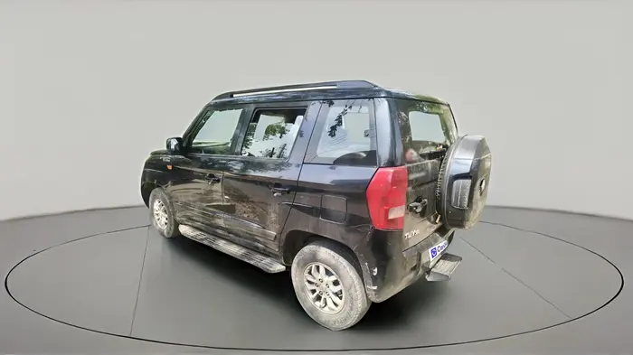 2016 Mahindra TUV300 T8 AMT, Diesel, Automatic, 1,10,050 km, exterior