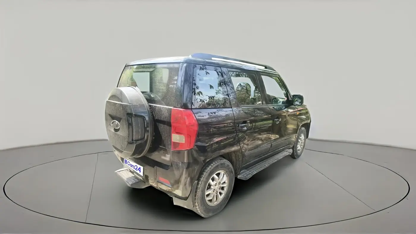 2016 Mahindra TUV300 T8 AMT, Diesel, Automatic, 1,10,050 km, exterior