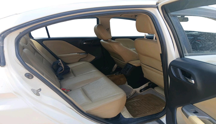 2015 Honda City 1.5L I-DTEC VX, Diesel, Manual, 1,19,205 km, interior