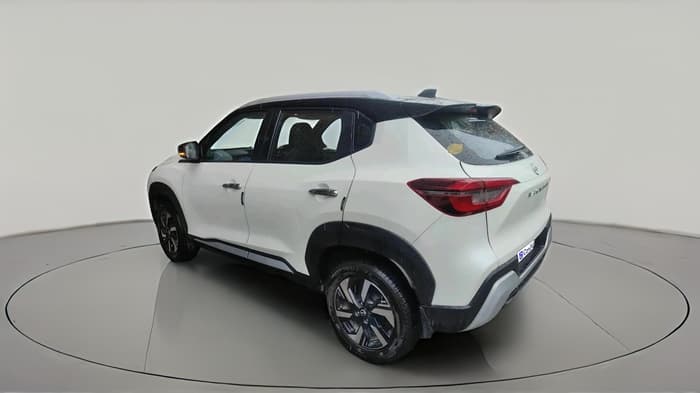 2026 Nissan MAGNITE N-Connecta B4D 1.0 Petrol MT, Petrol, Manual, 5,138 km, exterior