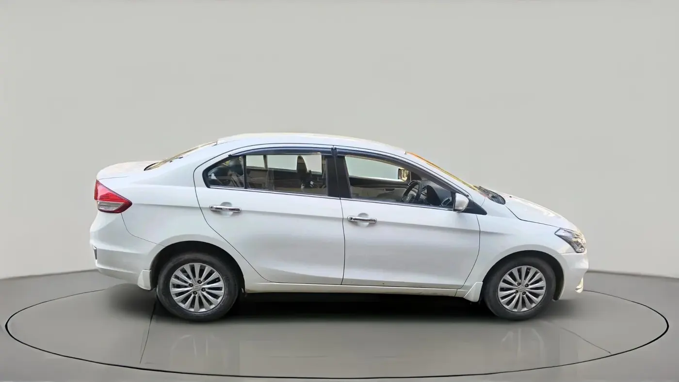 2024 Maruti Ciaz DELTA 1.5 SHVS MT PETROL, Petrol, Manual, 16,500 km, exterior
