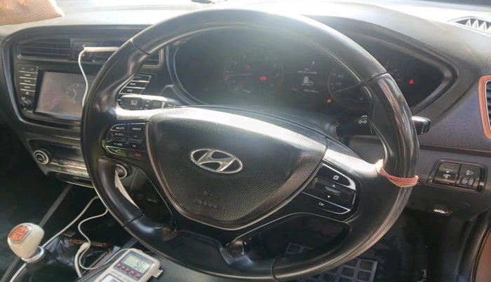 2016 Hyundai i20 Active 1.2 SX, Petrol, Manual, 2,23,002 km, interior