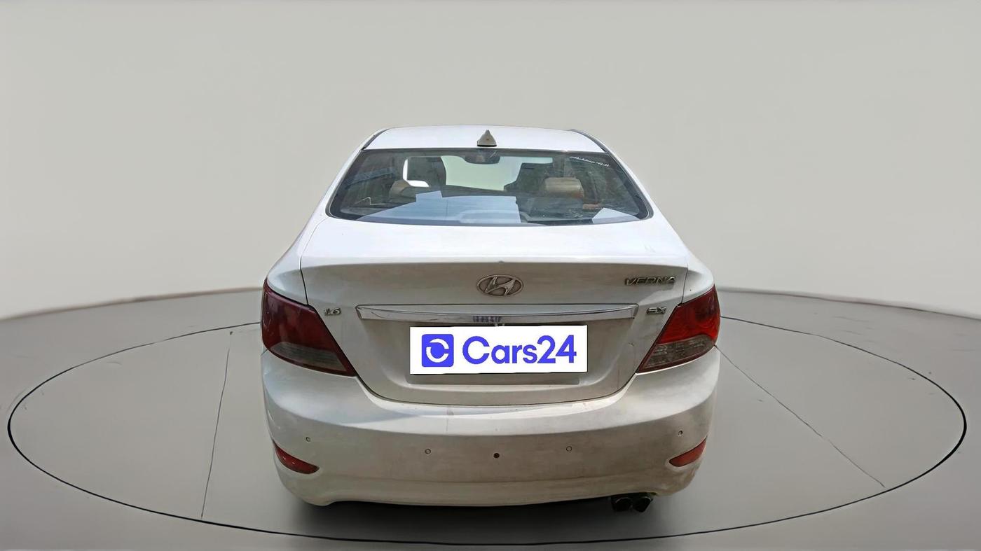 2012 Hyundai Verna FLUIDIC 1.6 CRDI SX, Diesel, Manual, 1,64,624 km, exterior