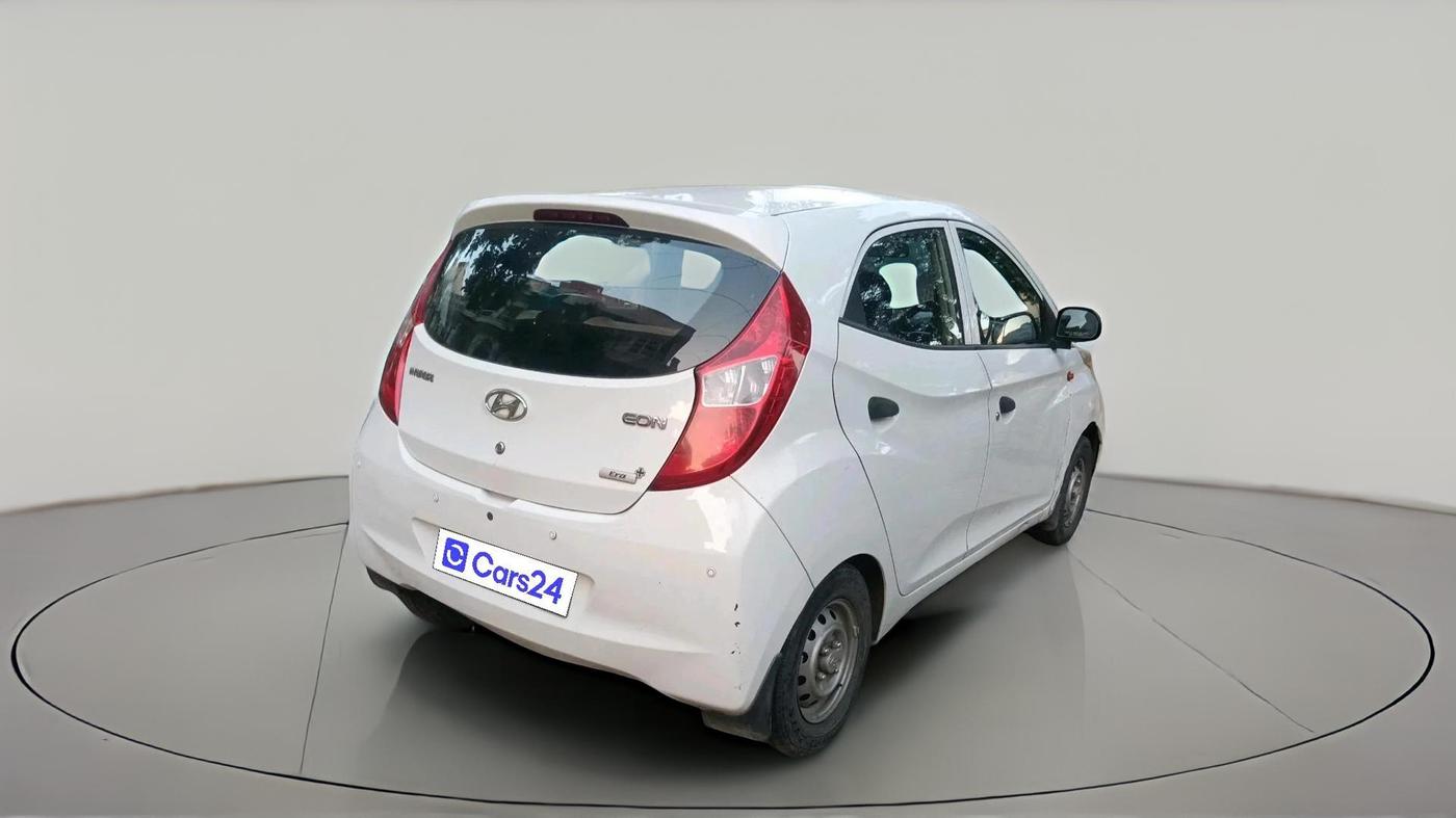 2015 Hyundai Eon ERA +, Petrol, Manual, 1,03,039 km, exterior