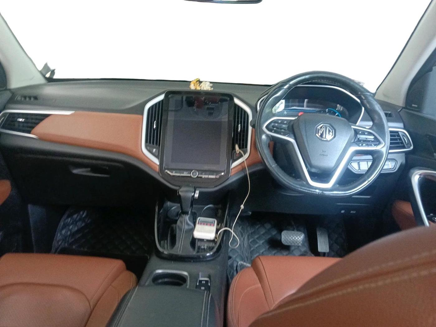 2021 MG HECTOR PLUS SHARP 1.5 PETROL TURBO CVT 6-STR, Petrol, Automatic, 85,974 km, interior