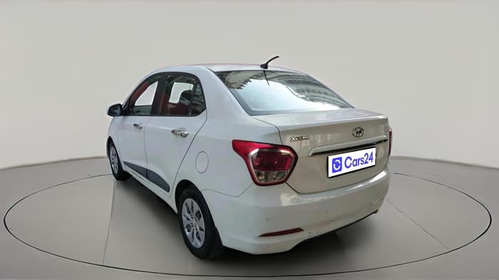 2015 Hyundai Xcent S 1.2, Petrol, Manual, 1,20,166 km, exterior