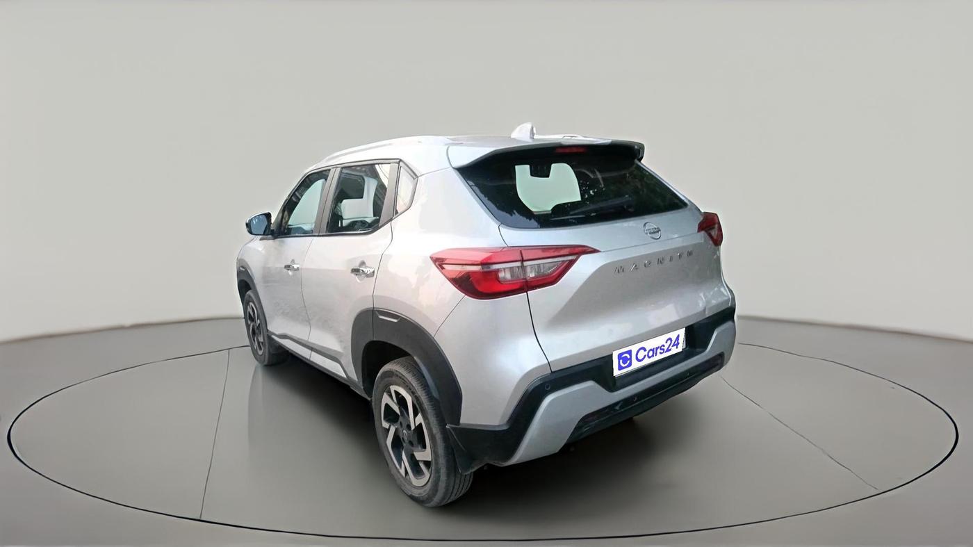 2023 Nissan MAGNITE XV MT, Petrol, Manual, 27,630 km, exterior