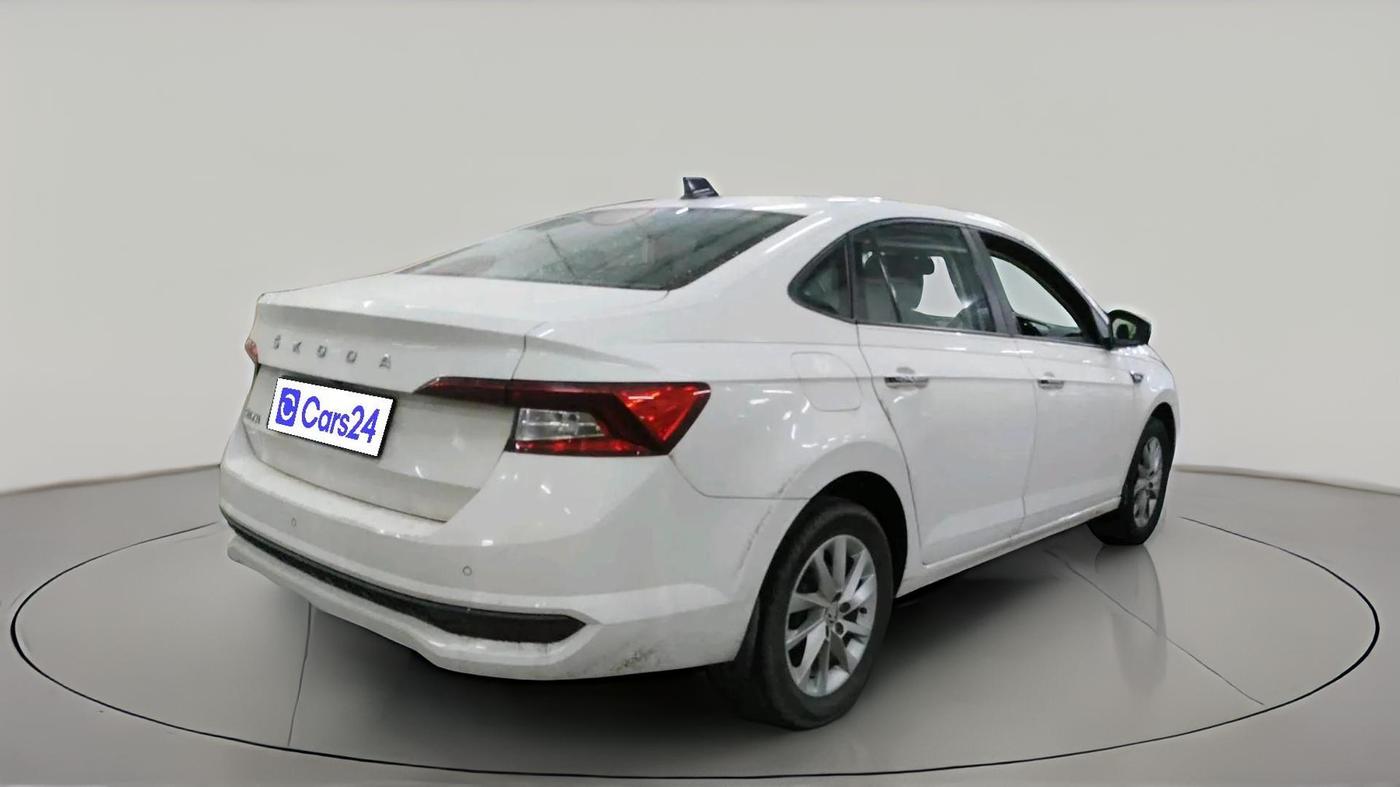 2022 Skoda SLAVIA AMBITION 1.0L TSI MT, Petrol, Manual, 70,000 km, exterior