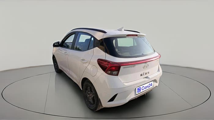 2024 Hyundai GRAND I10 NIOS SPORTZ 1.2 KAPPA VTVT, Petrol, Manual, 37,152 km, exterior