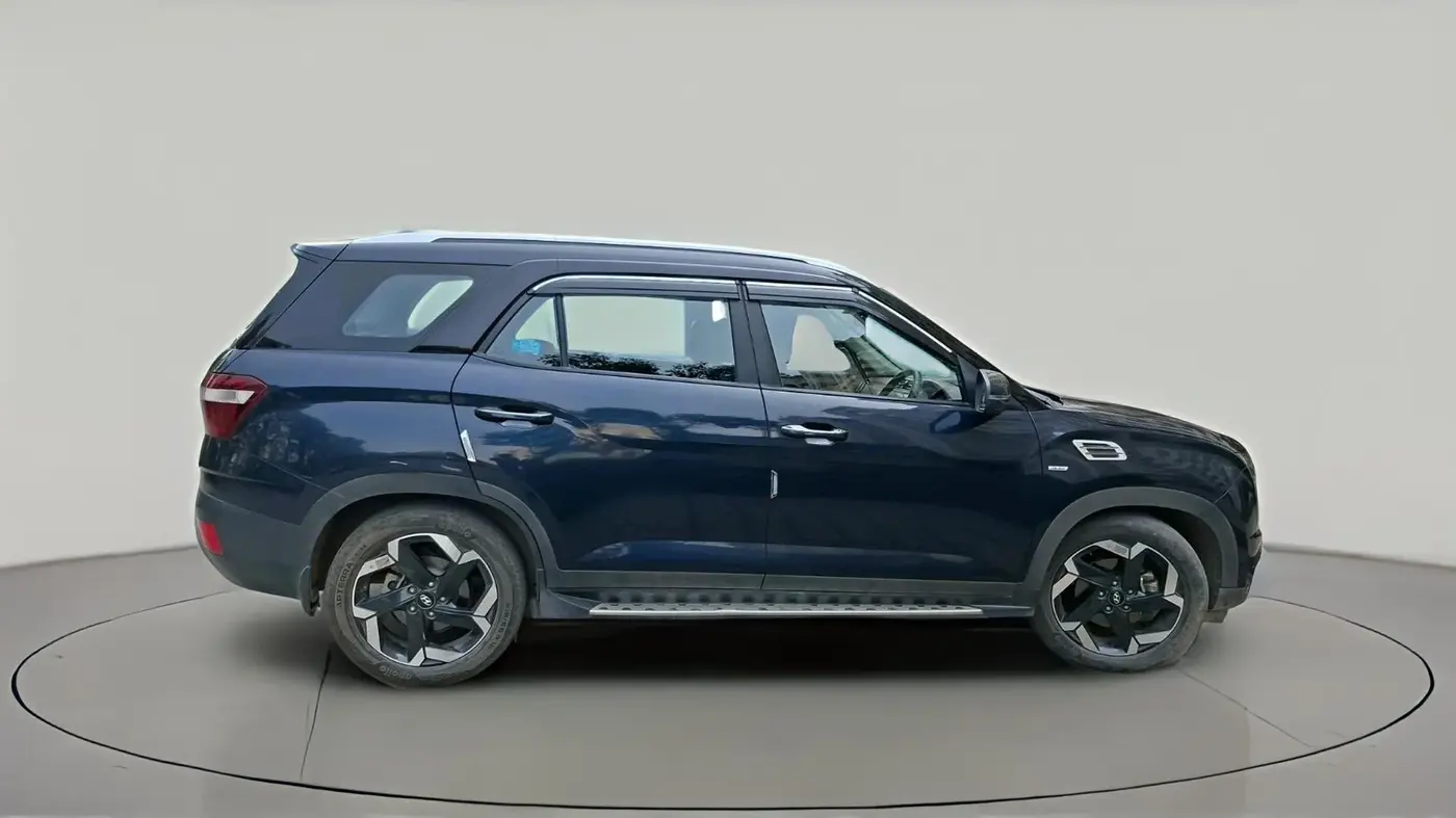 2022 Hyundai ALCAZAR PLATINUM (O) 6STR 2.0 AT, Petrol, Automatic, 48,171 km, exterior