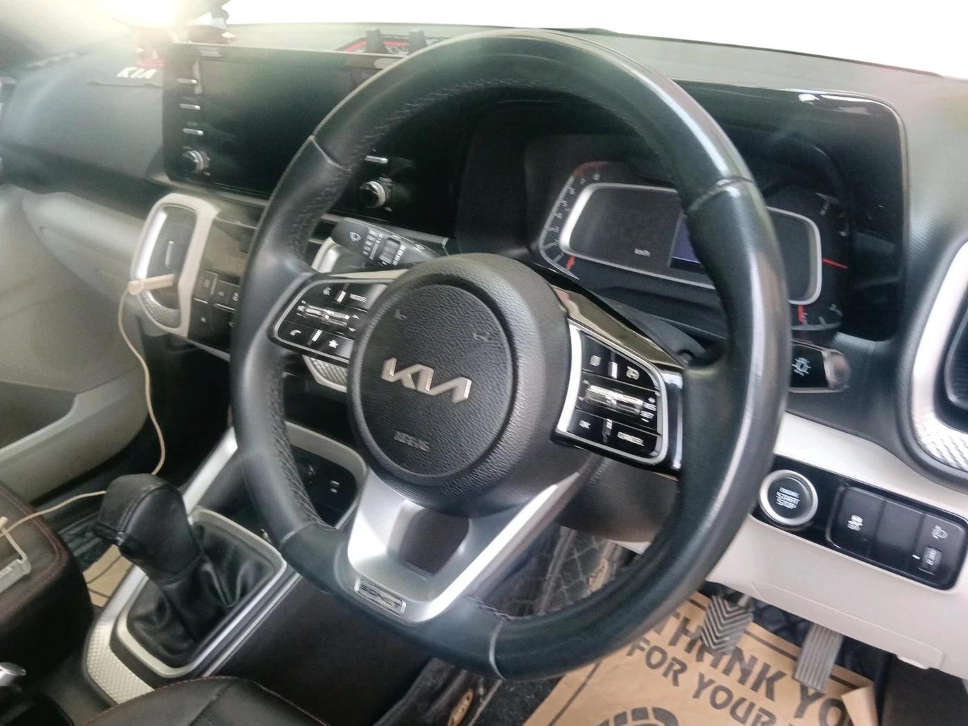 2021 KIA SONET HTX 1.0 IMT, Petrol, Manual, 36,351 km, interior