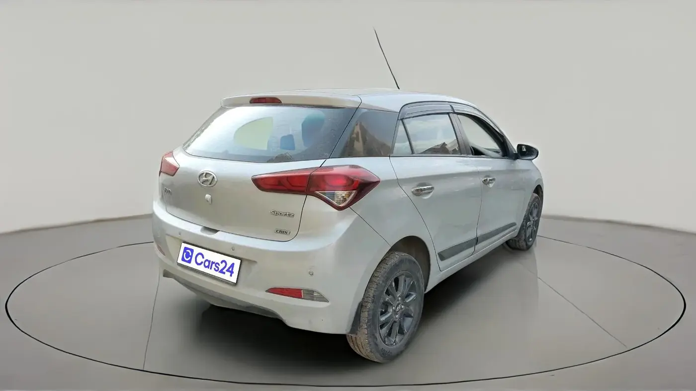 2016 Hyundai Elite i20 SPORTZ 1.4 CRDI, Diesel, Manual, 1,63,865 km, exterior