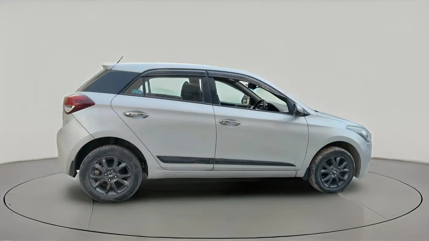 2016 Hyundai Elite i20 SPORTZ 1.4 CRDI, Diesel, Manual, 1,63,865 km, exterior