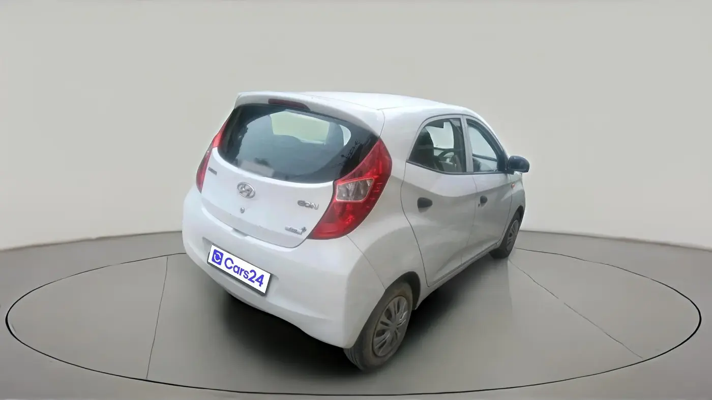 2014 Hyundai Eon ERA +, Petrol, Manual, 1,69,519 km, exterior