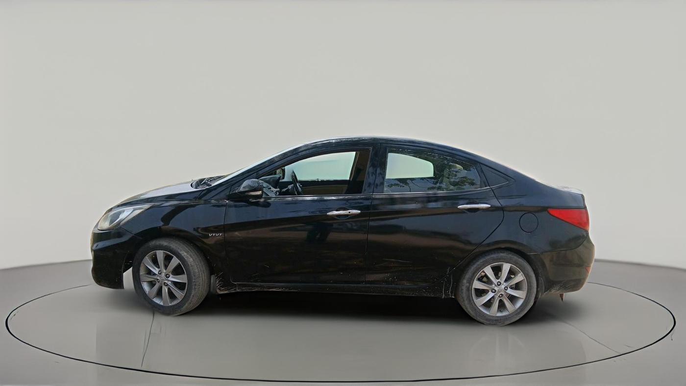 2011 Hyundai Verna FLUIDIC 1.6 VTVT SX OPT AT, Petrol, Automatic, 1,20,182 km, exterior