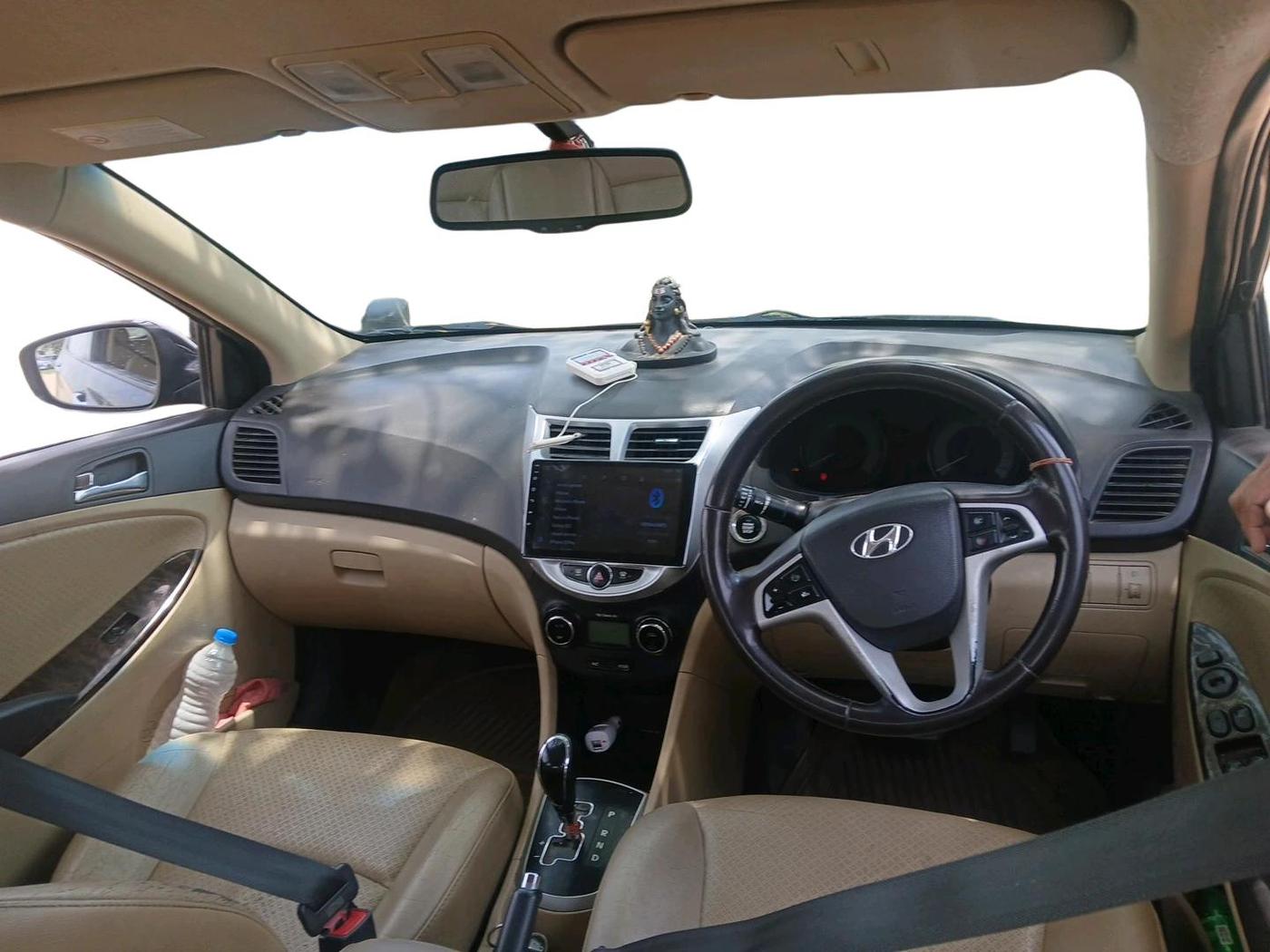 2011 Hyundai Verna FLUIDIC 1.6 VTVT SX OPT AT, Petrol, Automatic, 1,20,182 km, interior