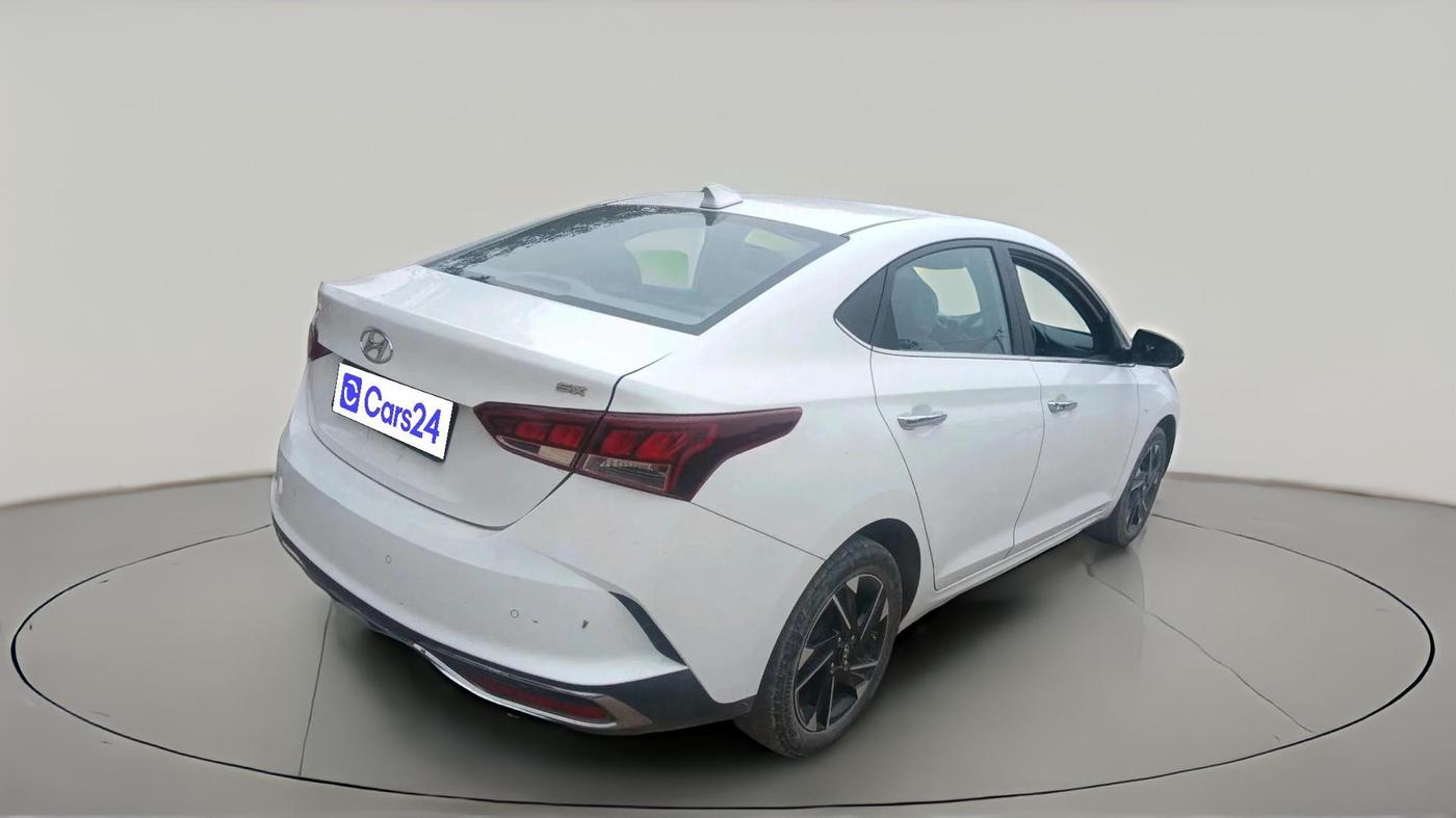 2022 Hyundai Verna SX (O) 1.5 CRDI, Diesel, Manual, 1,20,186 km, exterior