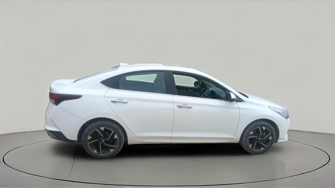 2022 Hyundai Verna SX (O) 1.5 CRDI, Diesel, Manual, 1,20,186 km, exterior