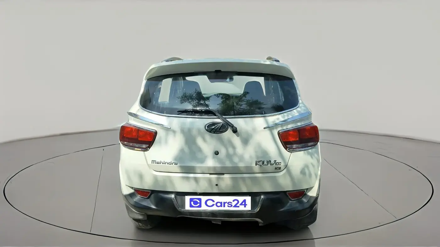 2016 Mahindra Kuv100 K8 D 6 STR, Diesel, Manual, 88,492 km, exterior