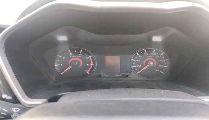 2016 Mahindra Kuv100 K8 D 6 STR, Diesel, Manual, 88,492 km, interior