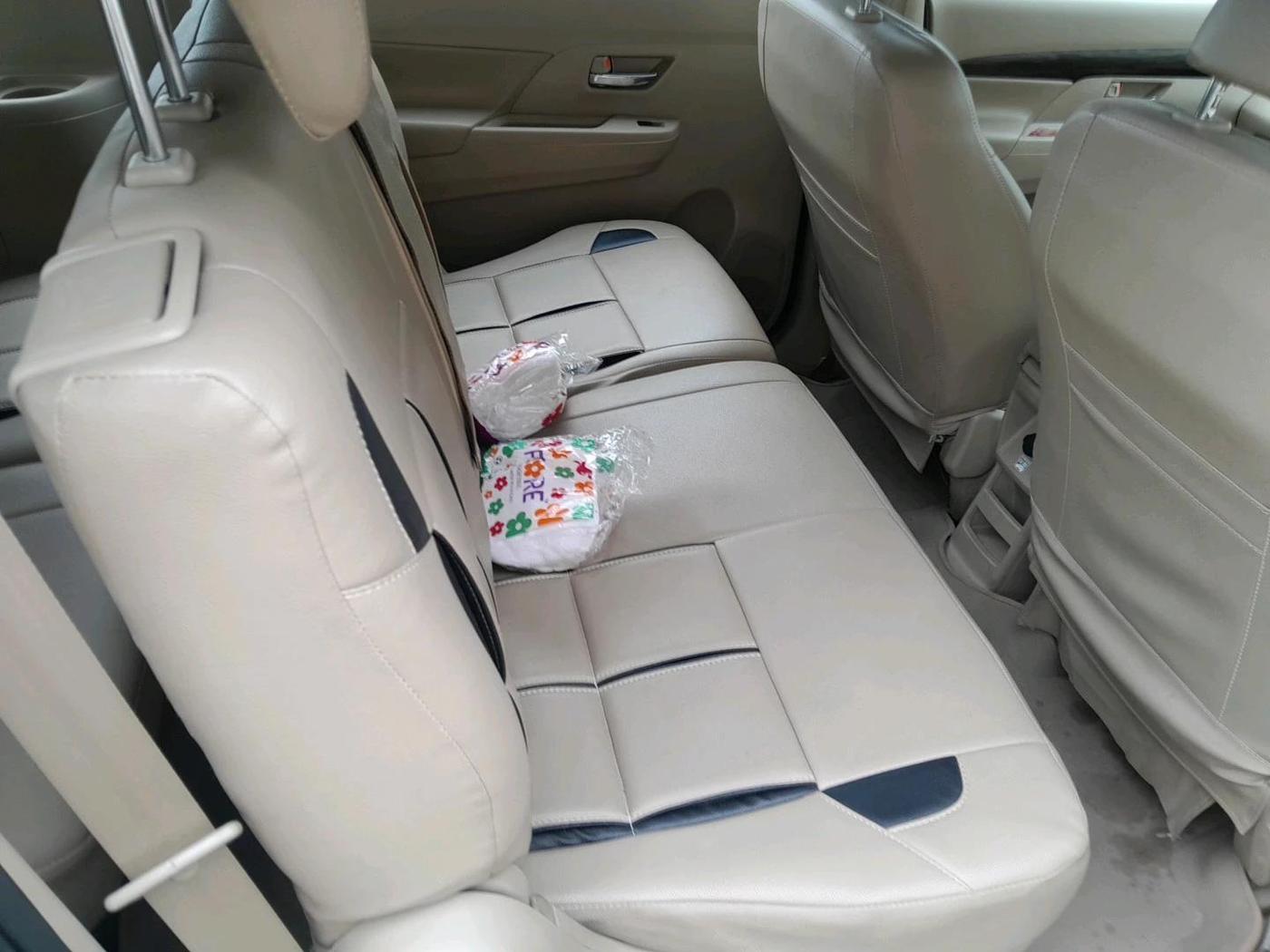 2019 Maruti Ertiga ZXI+ SHVS, Petrol, Manual, 40,907 km, interior
