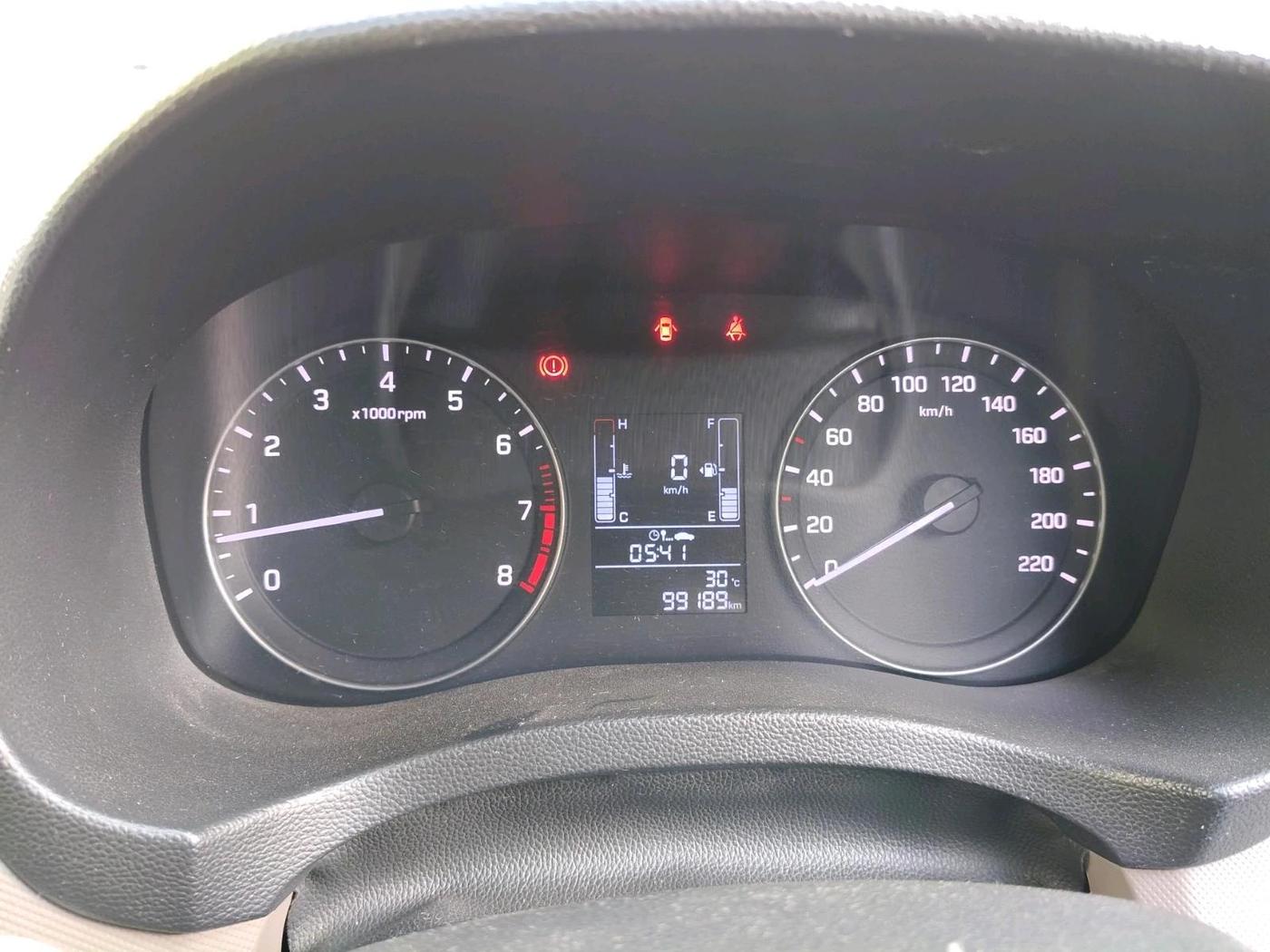 2018 Hyundai Creta SX PLUS 1.6 PETROL, Petrol, Manual, 99,189 km, interior