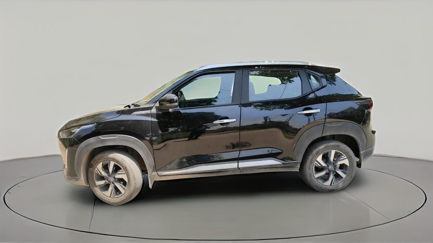 2025 Nissan MAGNITE N-Connecta B4D 1.0 Petrol MT, Petrol, Manual, 13,275 km, exterior