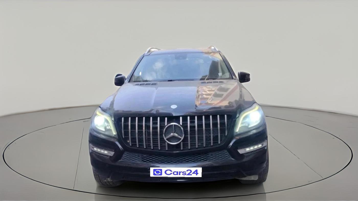 2014 Mercedes Benz GL Class 350 CDI 4Matic, Diesel, Automatic, 1,35,063 km, exterior