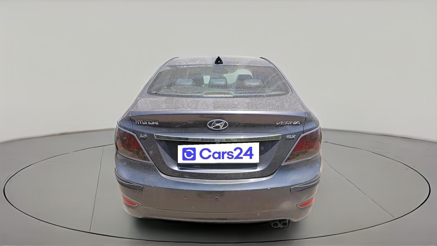 2013 Hyundai Verna FLUIDIC 1.6 VTVT SX, Petrol, Manual, 1,04,143 km, exterior