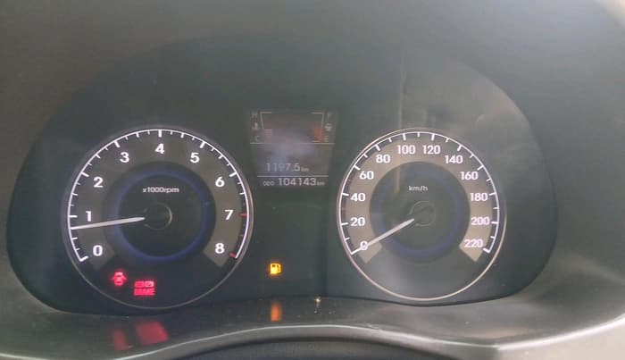2013 Hyundai Verna FLUIDIC 1.6 VTVT SX, Petrol, Manual, 1,04,143 km, interior