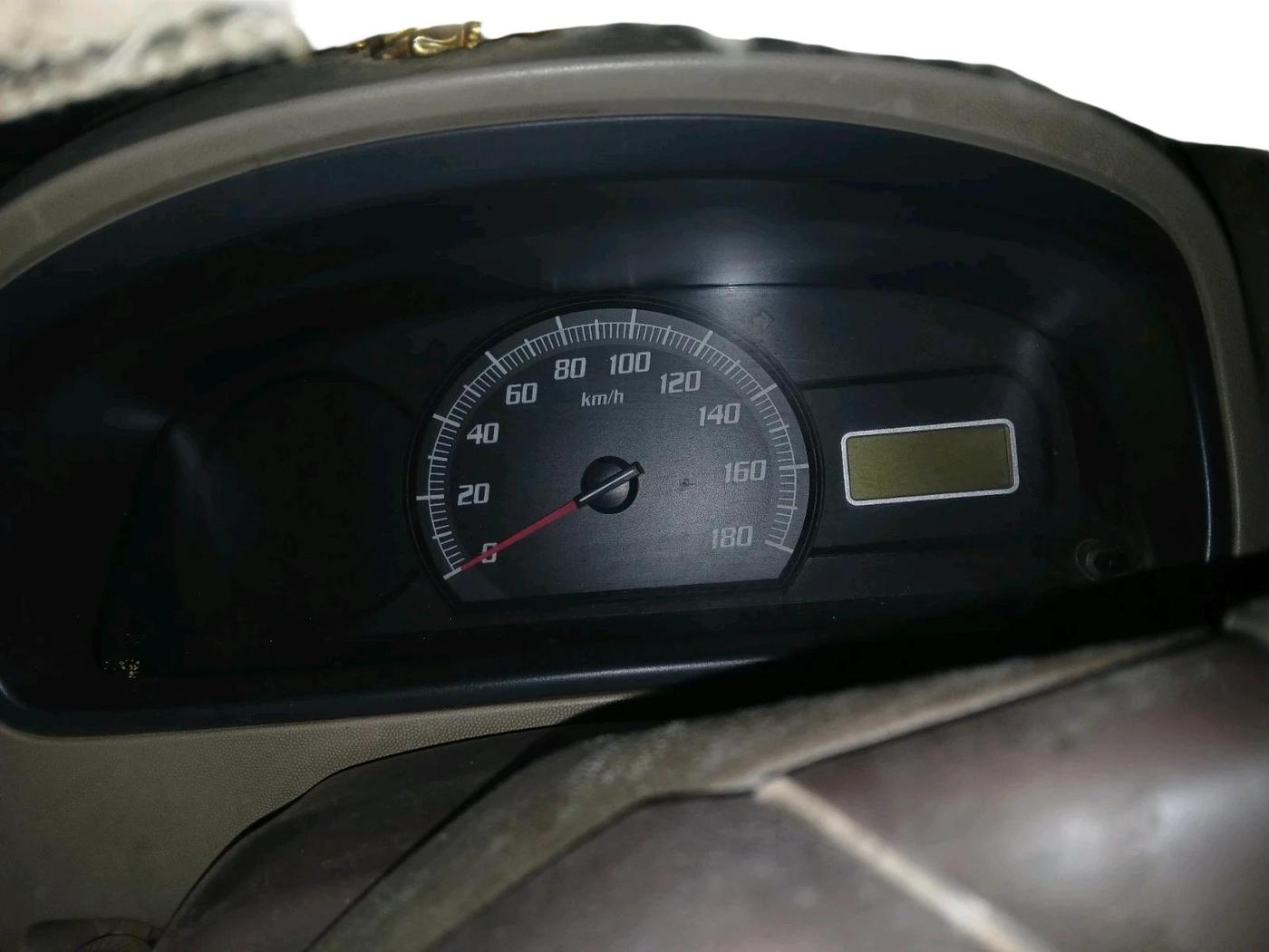 2011 Maruti Zen Estilo LXI, Petrol, Manual, 90,000 km, interior