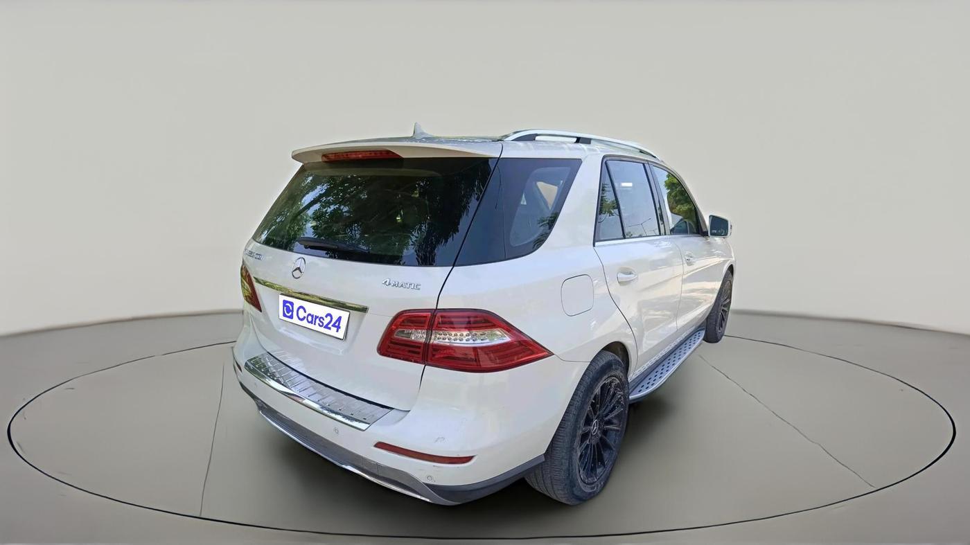 2013 Mercedes Benz Ml Class 350 CDI, Diesel, Automatic, 1,09,818 km, exterior