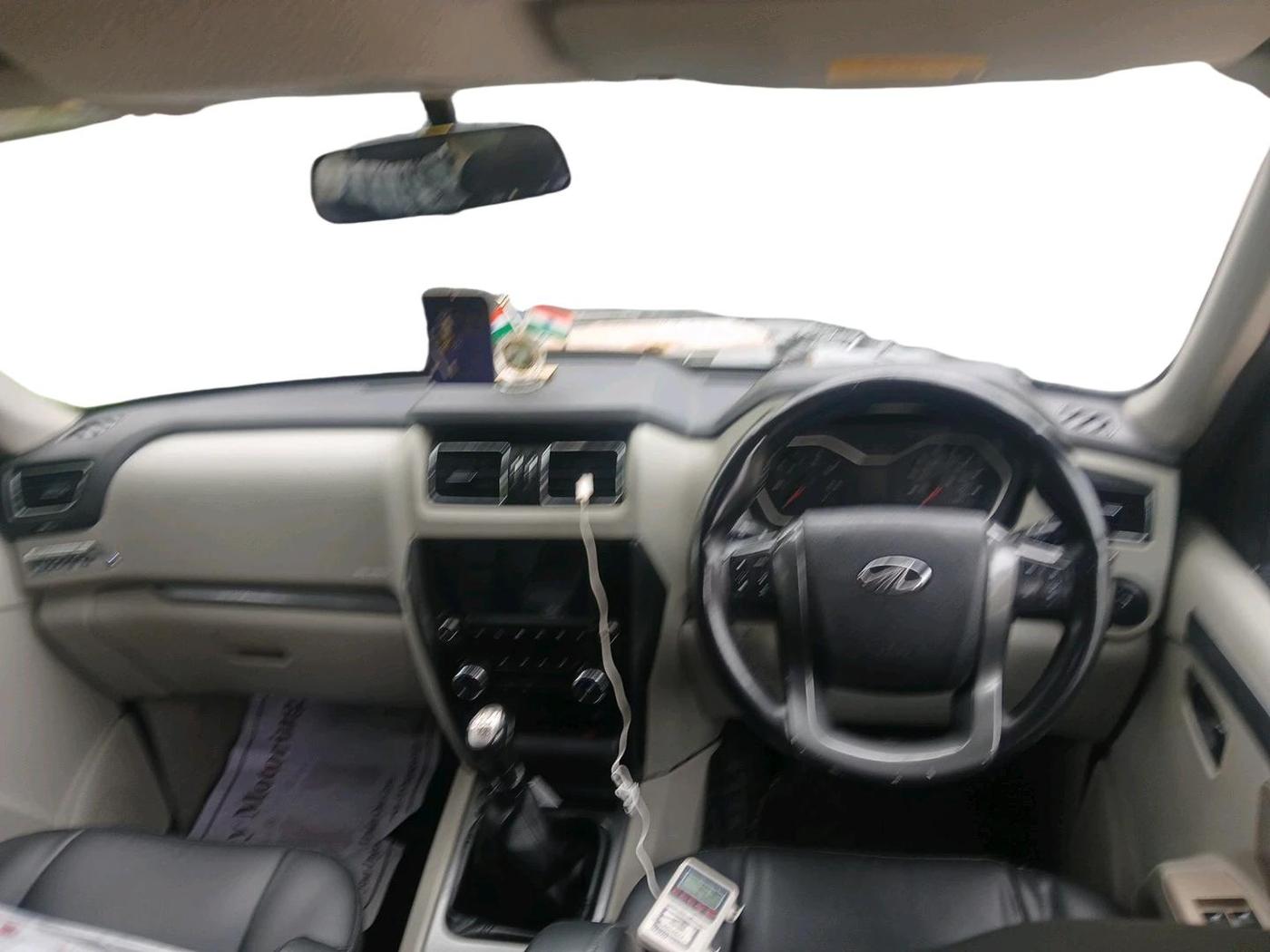 2019 Mahindra Scorpio S9, Diesel, Manual, 76,568 km, interior