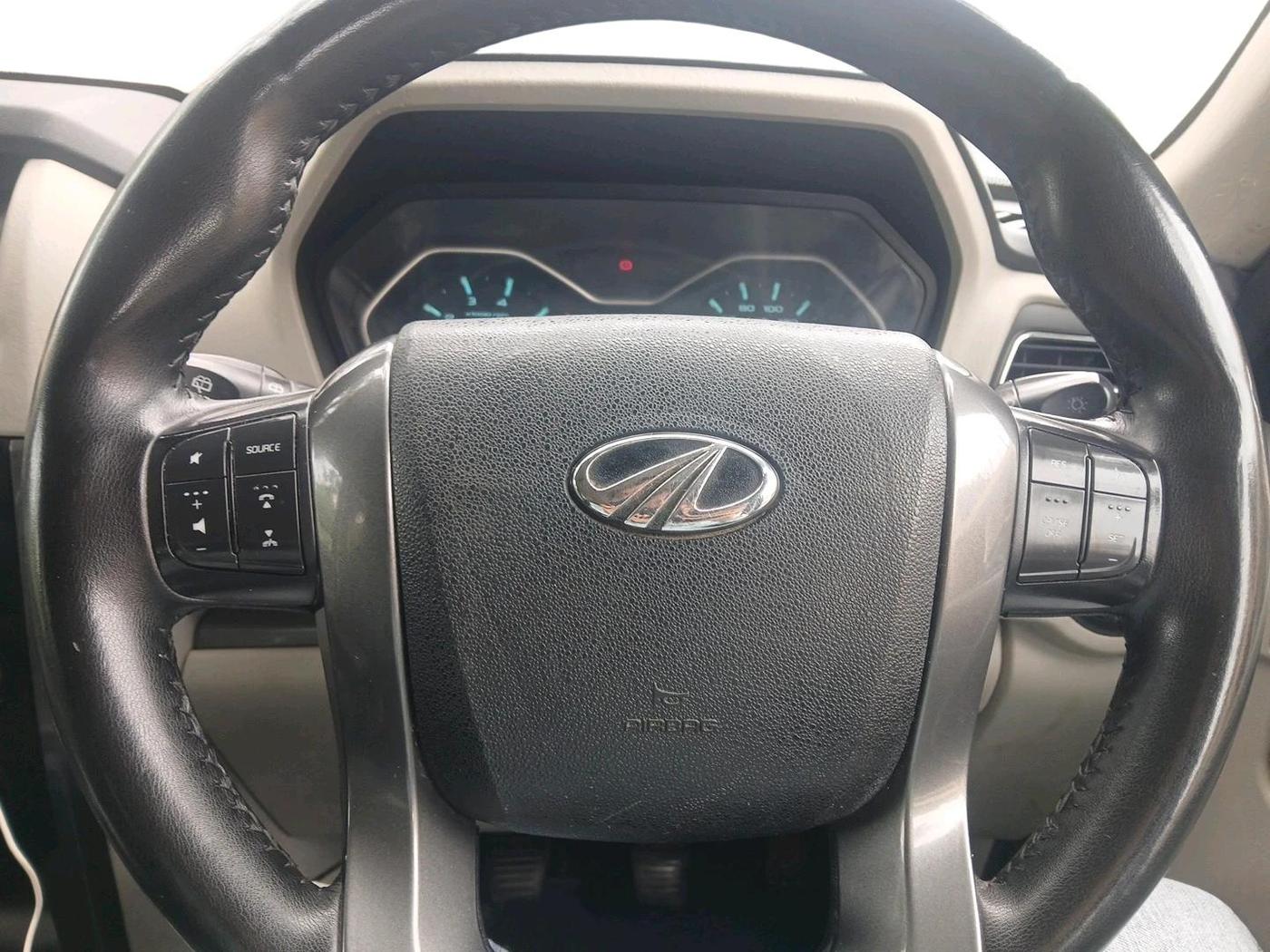 2019 Mahindra Scorpio S9, Diesel, Manual, 76,568 km, interior