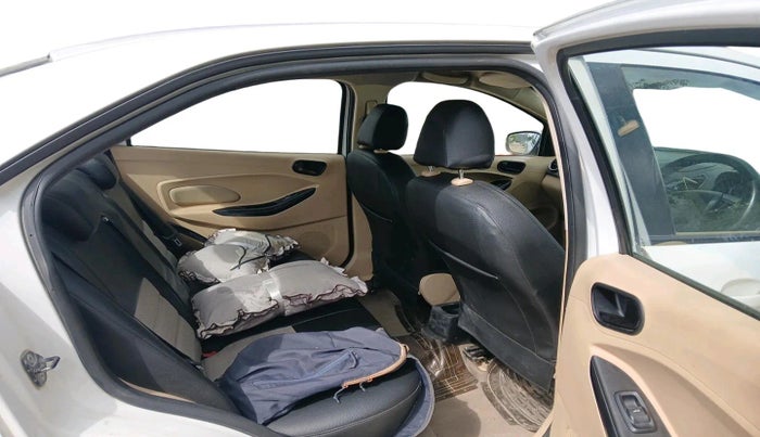 2016 Ford Figo Aspire TITANIUM1.5 DIESEL, Diesel, Manual, 1,17,766 km, interior