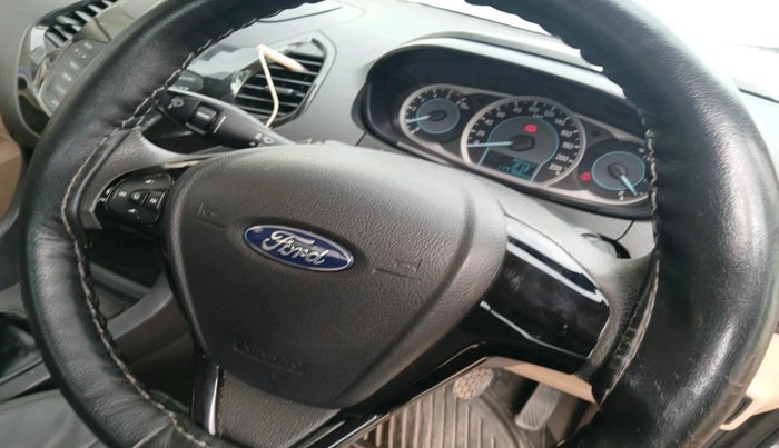 2016 Ford Figo Aspire TITANIUM1.5 DIESEL, Diesel, Manual, 1,17,766 km, interior