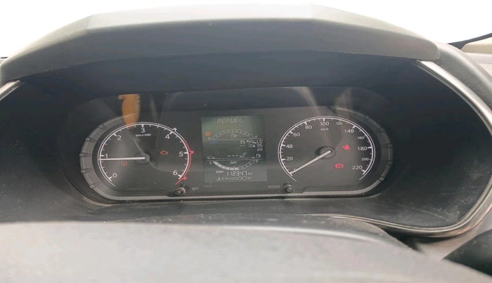 2022 Tata Safari XT PLUS, Diesel, Manual, 1,12,347 km, interior