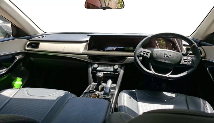 2024 Mahindra XUV700 AX 5 P MT 7 STR, Petrol, Manual, 16,191 km, interior