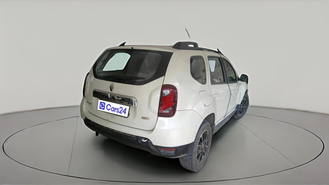 2016 Renault Duster 85 PS RXS MT DIESEL, Diesel, Manual, 1,88,975 km, exterior