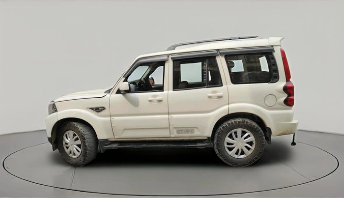 2017 Mahindra Scorpio S7, Diesel, Manual, 1,27,501 km, exterior