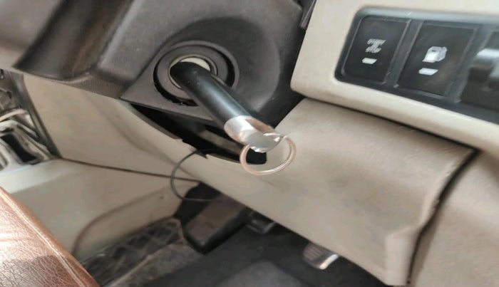 2017 Mahindra Scorpio S7, Diesel, Manual, 1,27,501 km, interior