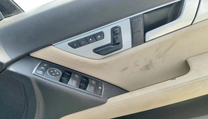 2012 Mercedes Benz C Class 220 BlueEfficiency, Diesel, Automatic, 1,06,271 km, interior