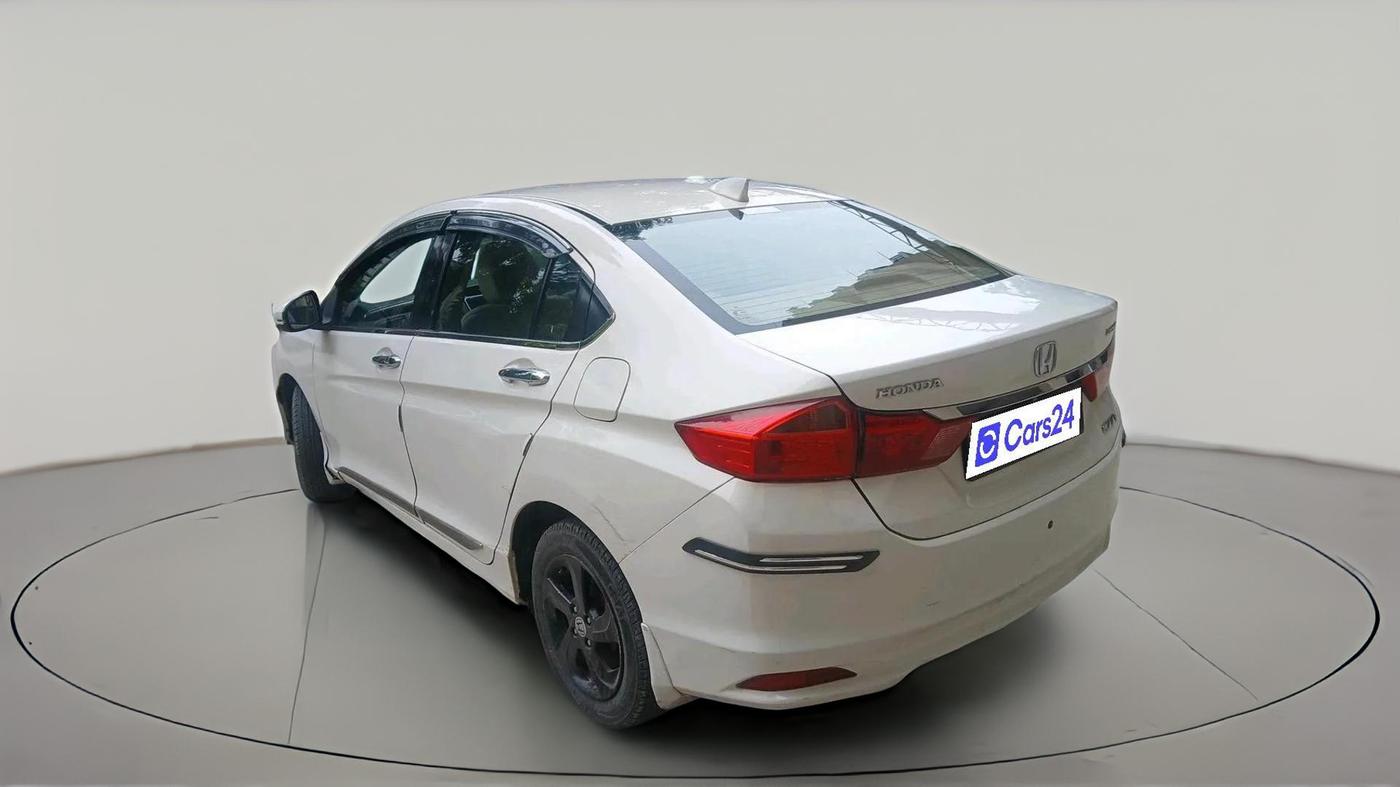 2015 Honda City 1.5L I-VTEC VX CVT, CNG, Automatic, 70,714 km, exterior