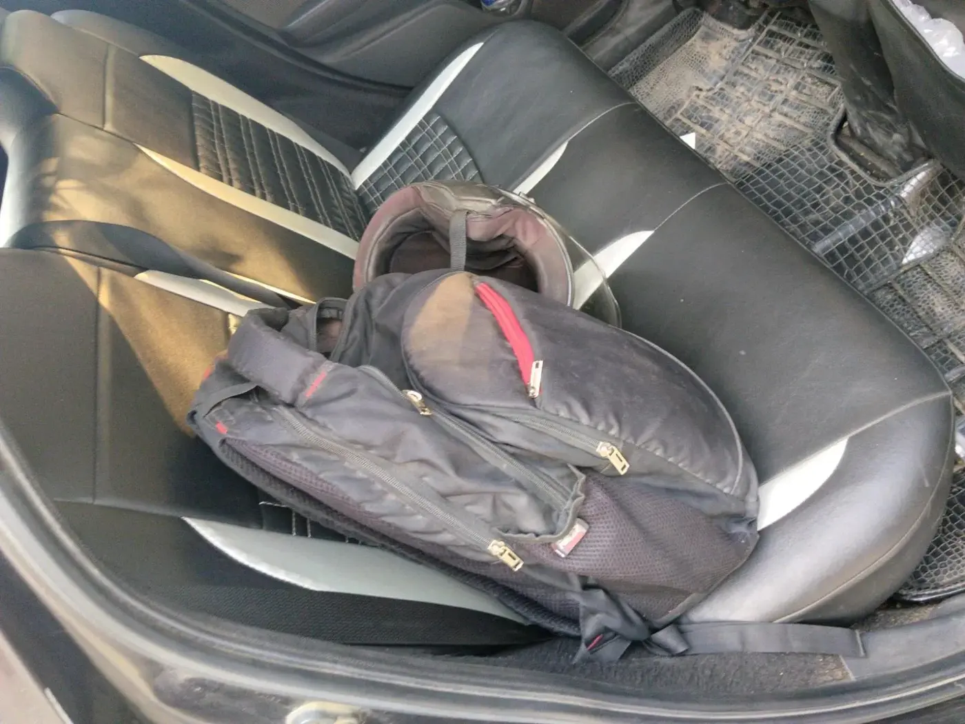 2018 Honda WR-V 1.5L I-DTEC VX MT, Diesel, Manual, 1,16,017 km, interior