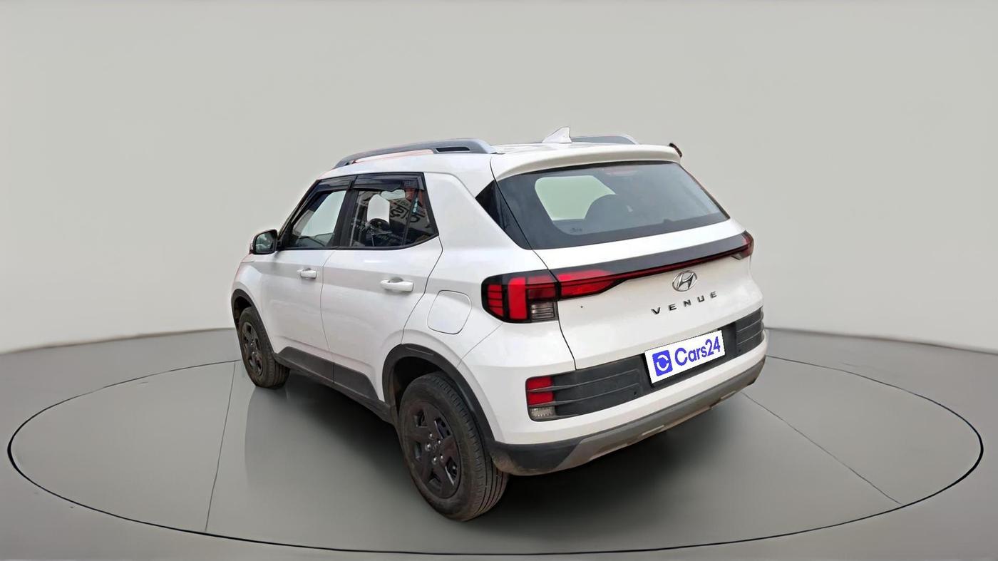 2025 Hyundai VENUE S PLUS 1.5 CRDI, Diesel, Manual, 8,337 km, exterior