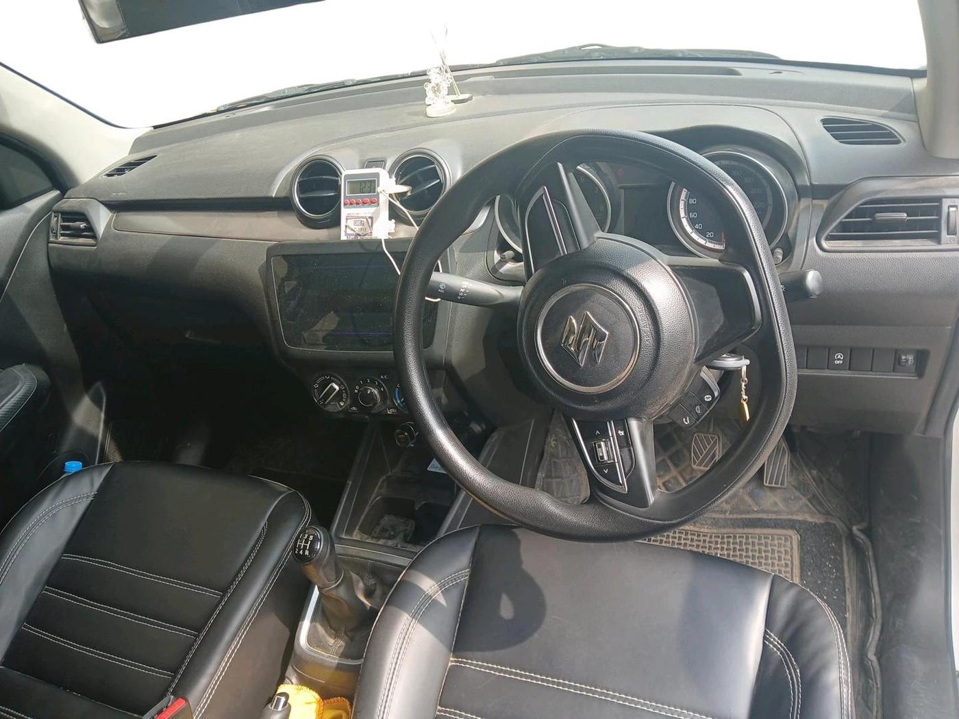 2022 Maruti Swift VXI, Petrol, Manual, 13,533 km, interior