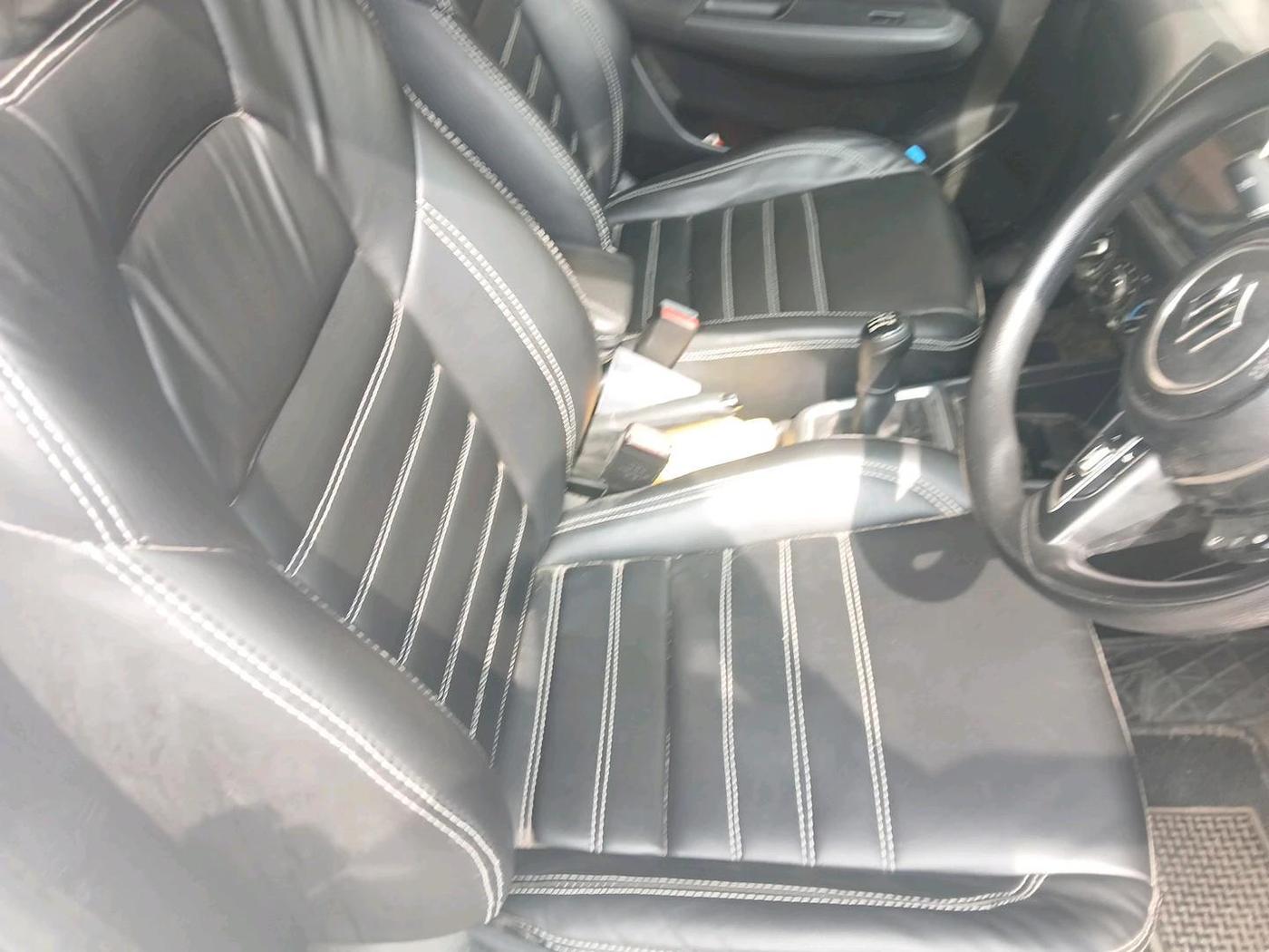 2022 Maruti Swift VXI, Petrol, Manual, 13,533 km, interior